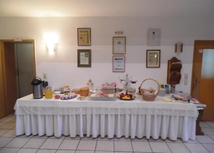 ホテル Meyer ペータースハーゲン